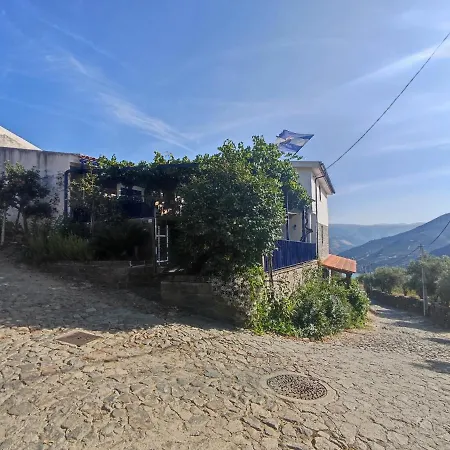 Encosta Do Pinhao Ferienhaus