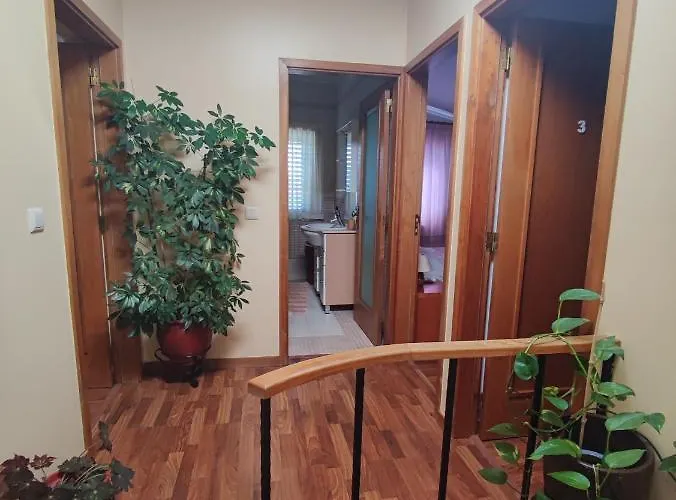 Encosta Do Pinhao * Casal de Loivos