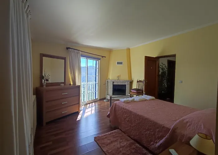 Encosta Do Pinhao בית נופש *