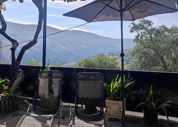 Encosta Do Pinhao Casal de Loivos