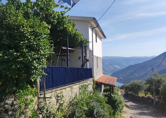 Encosta Do Pinhao Casal de Loivos